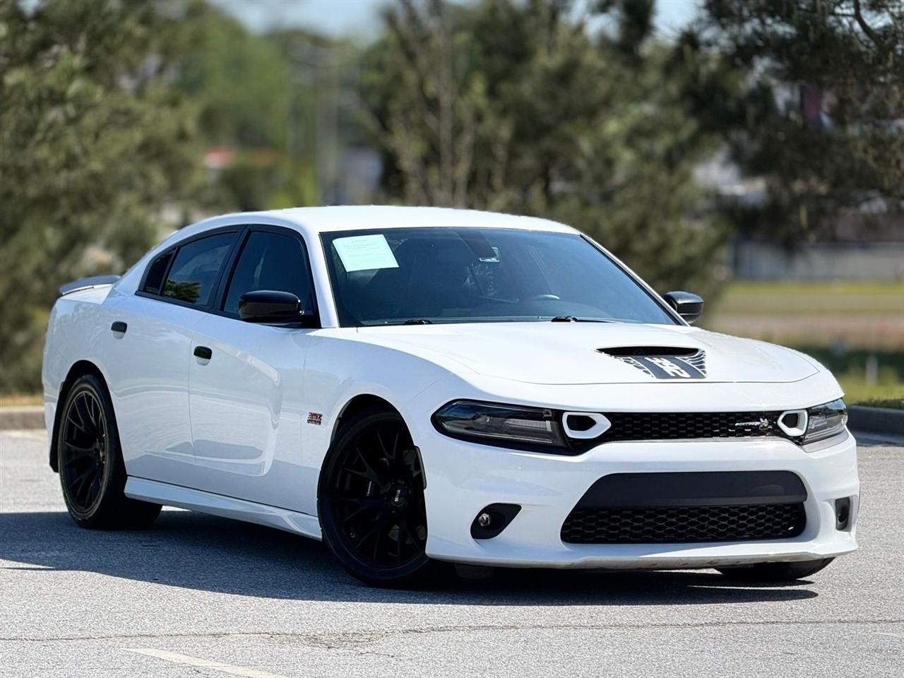 Dodge Charger  2020