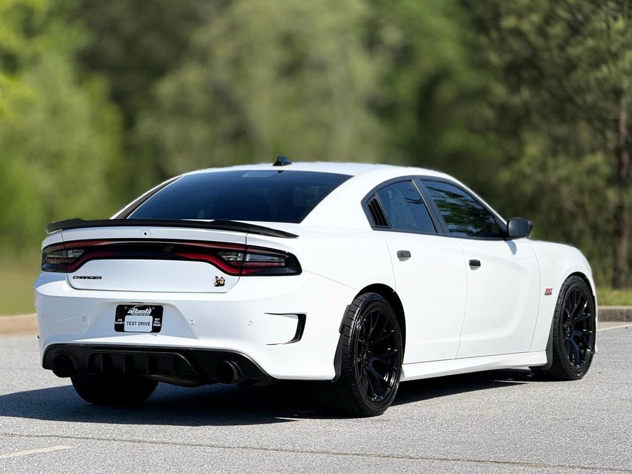 Dodge Charger  2020