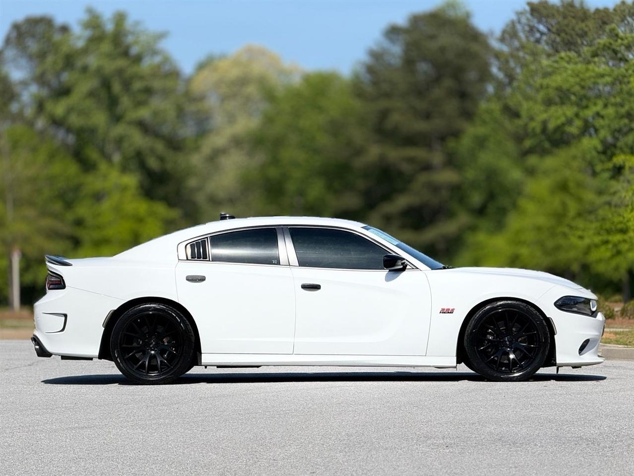 Dodge Charger  2020