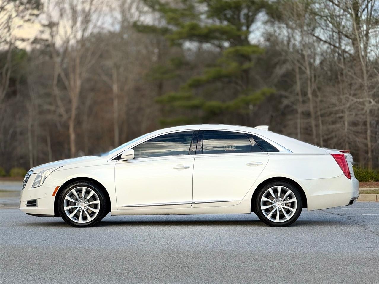 Cadillac XTS  2015