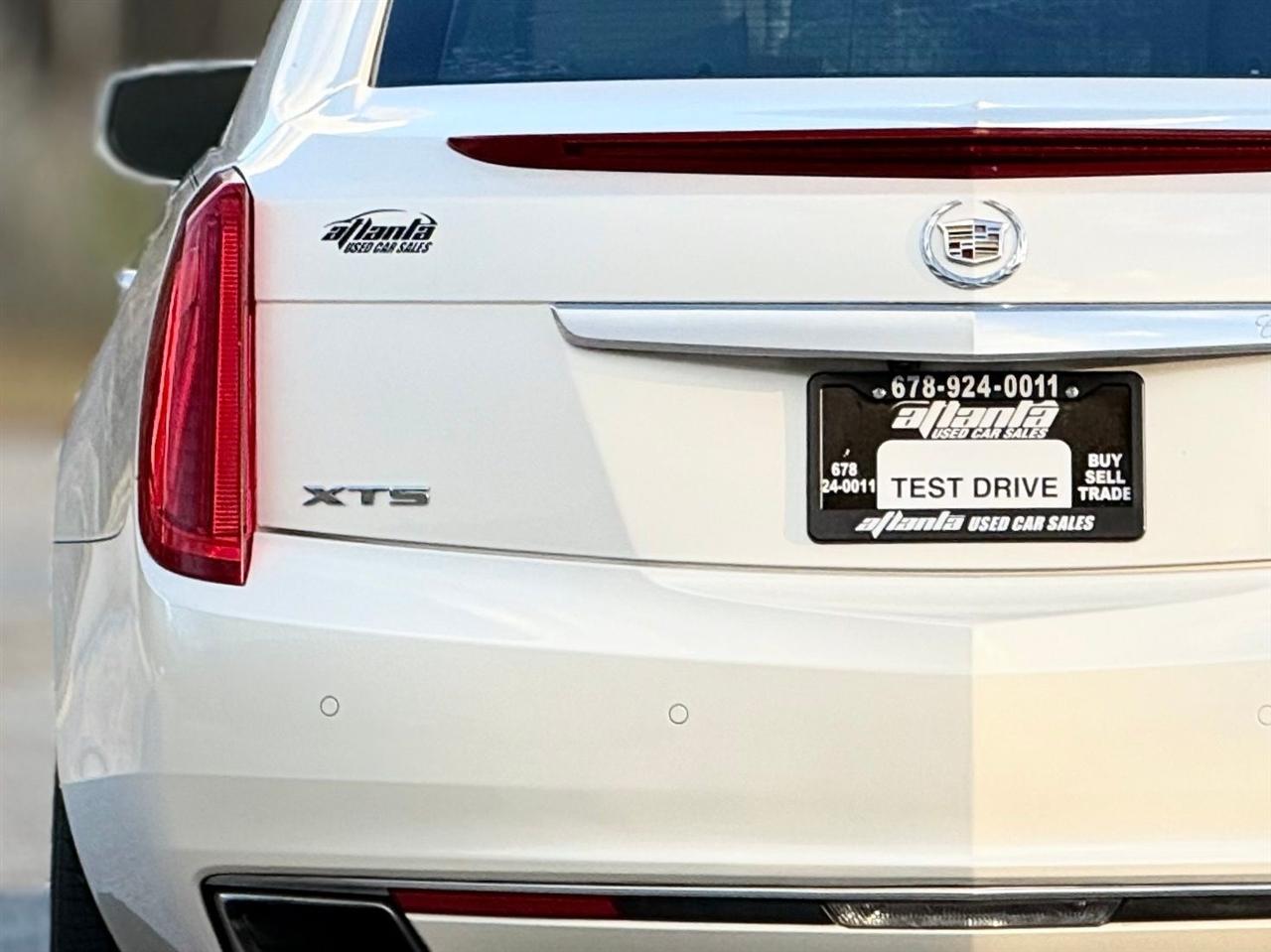 Cadillac XTS  2015