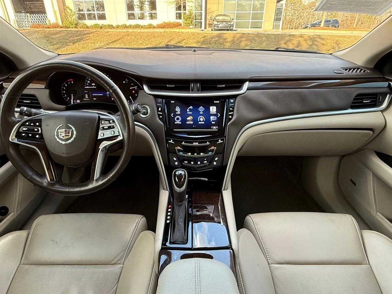 Cadillac XTS  2015