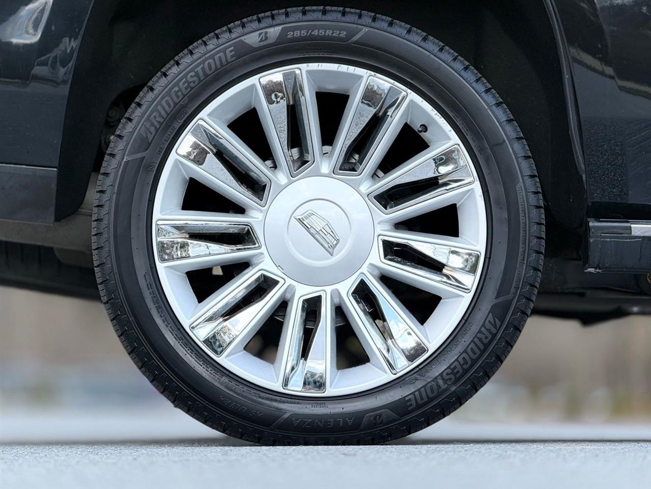 Cadillac Escalade  2015