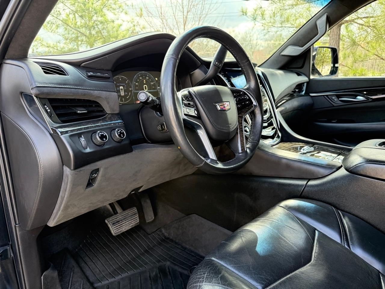 Cadillac Escalade  2015