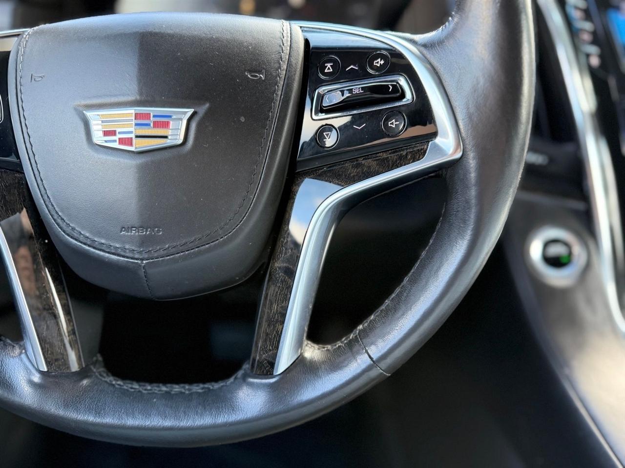 Cadillac Escalade  2015