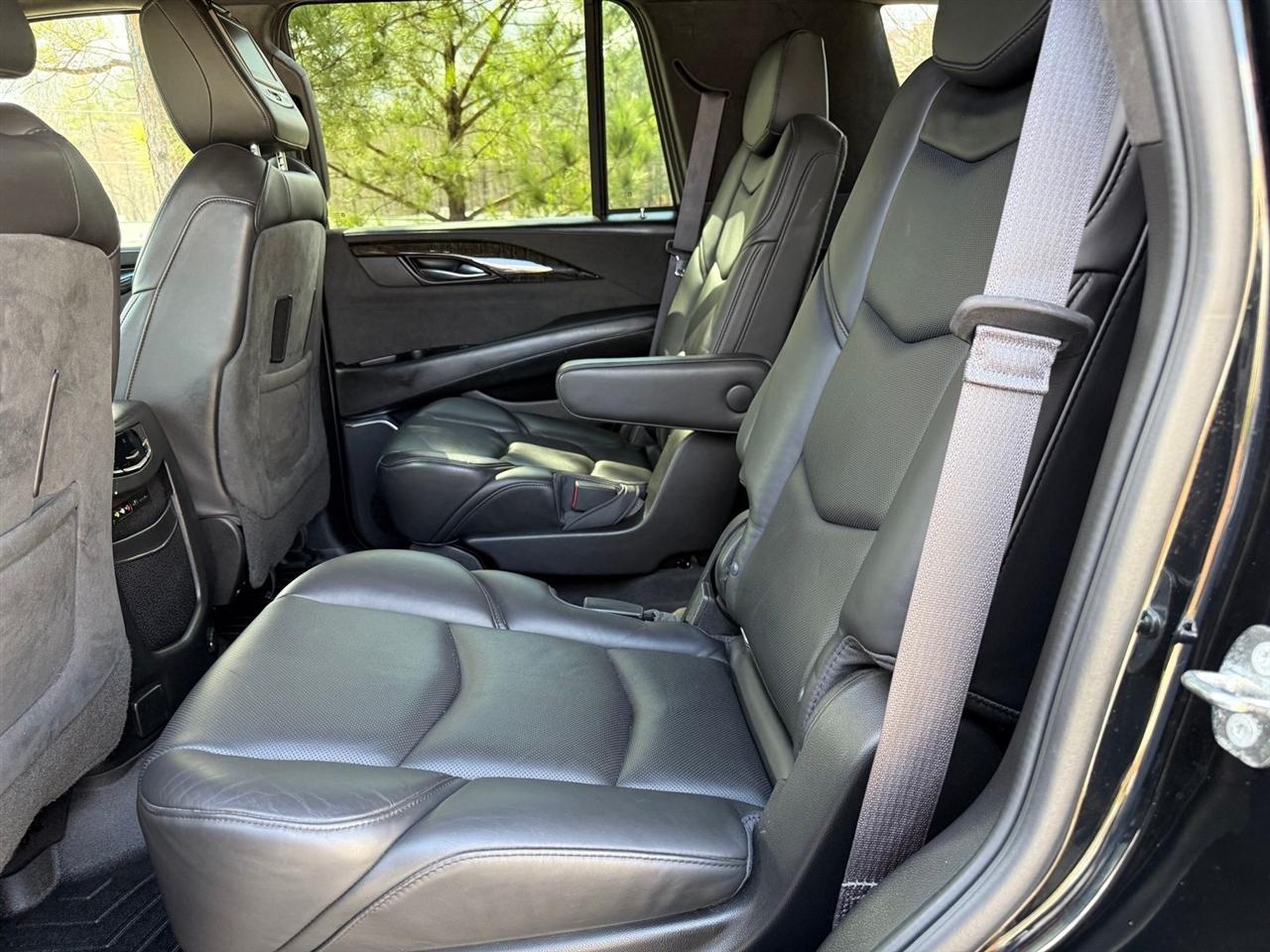 Cadillac Escalade  2015