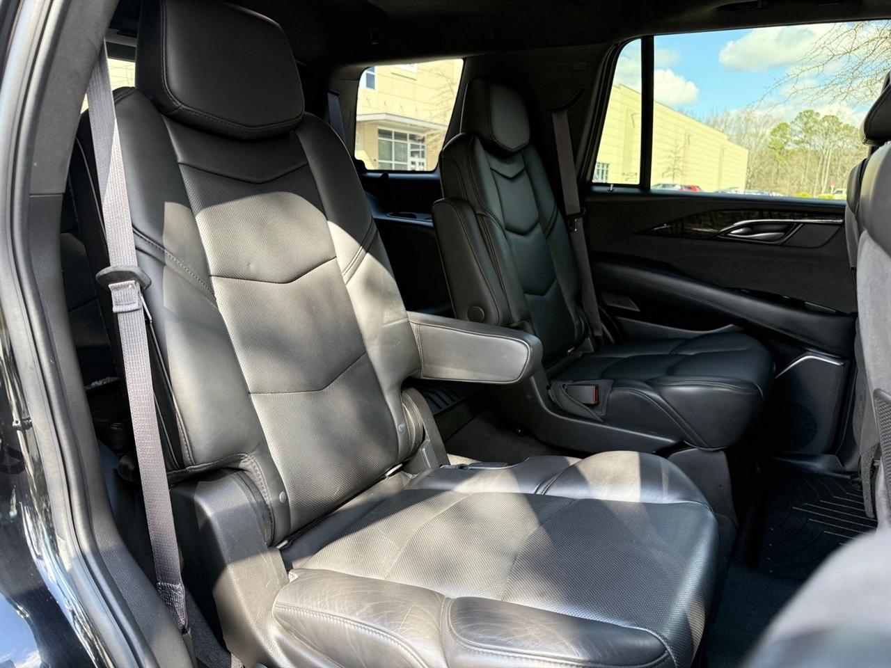 Cadillac Escalade  2015