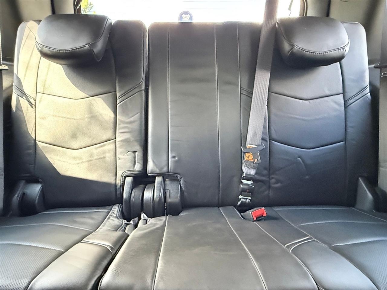 Cadillac Escalade  2015