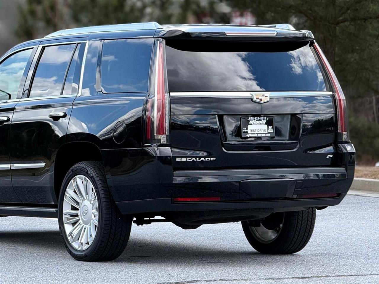 Cadillac Escalade  2015