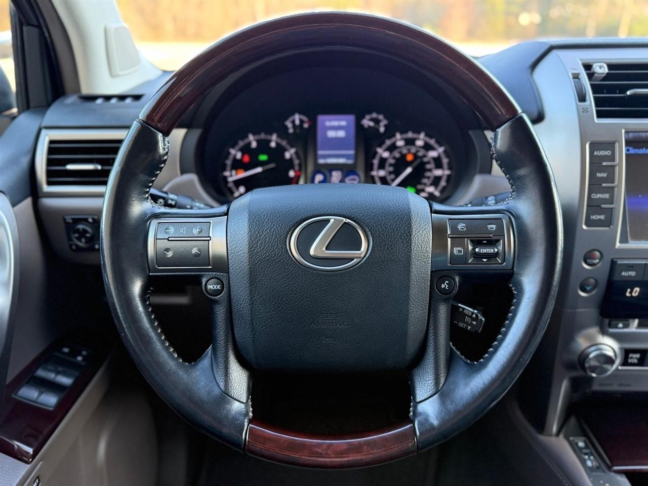 Lexus GX  2018