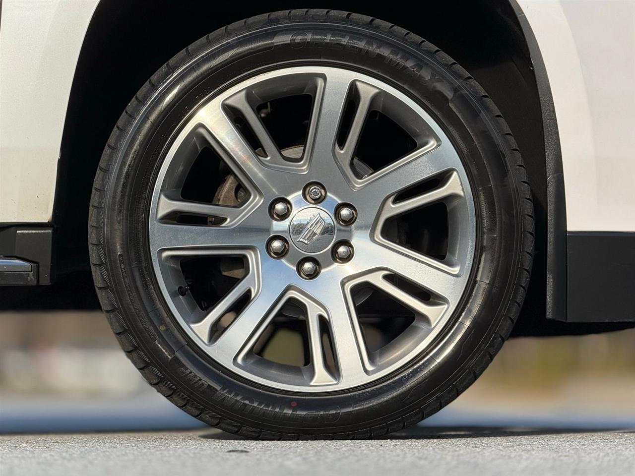 Cadillac Escalade  2016