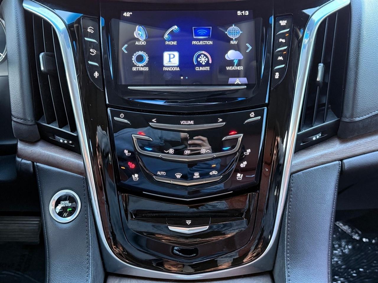 Cadillac Escalade  2016