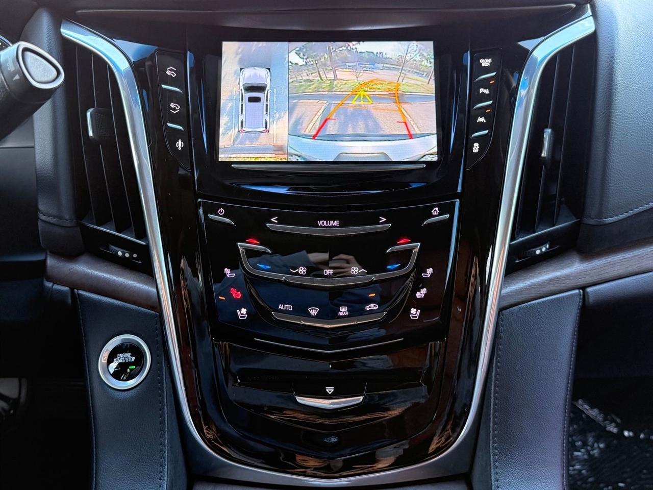 Cadillac Escalade  2016