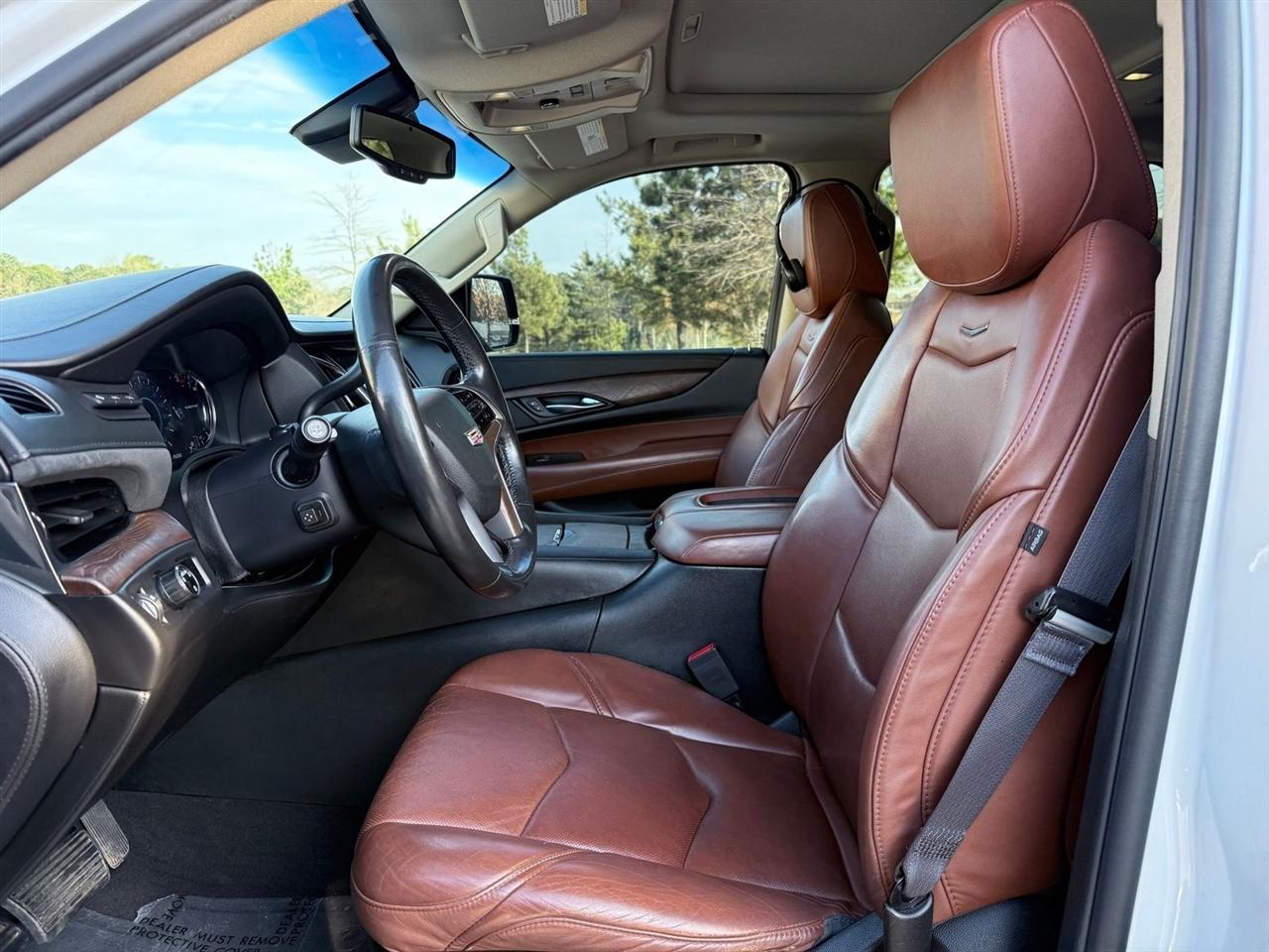 Cadillac Escalade  2016