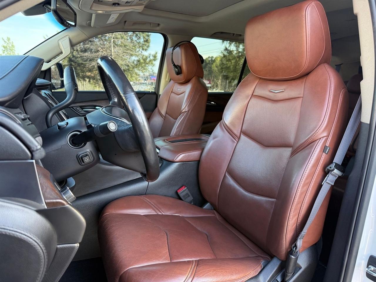 Cadillac Escalade  2016