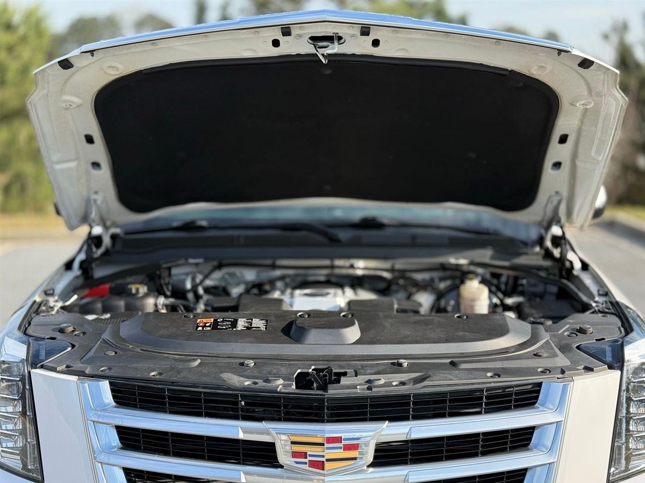 Cadillac Escalade  2016