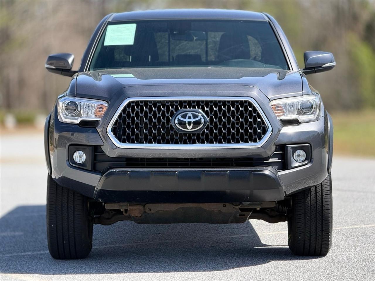 Toyota Tacoma 4WD  2019