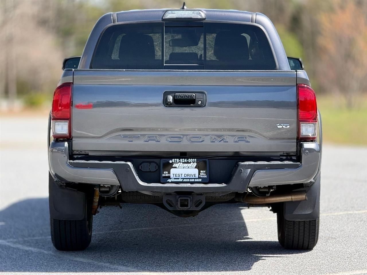 Toyota Tacoma 4WD  2019