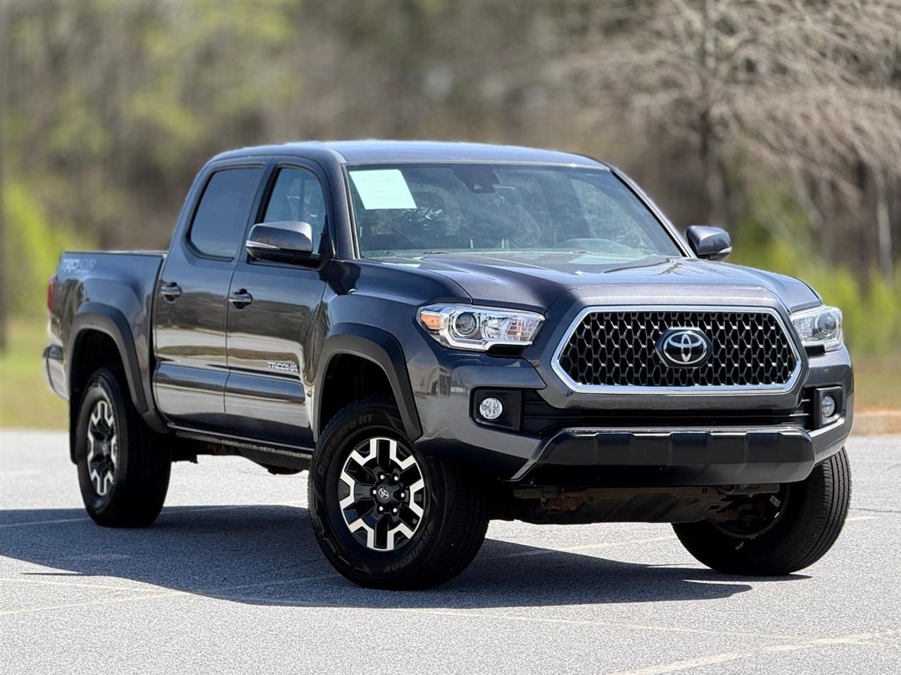 Toyota Tacoma 4WD  2019