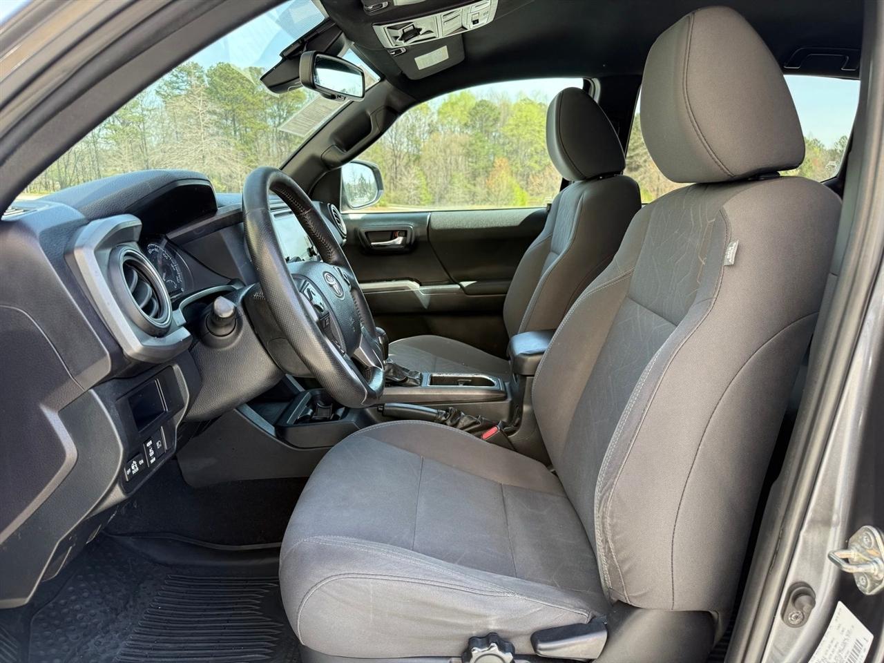 Toyota Tacoma 4WD  2019