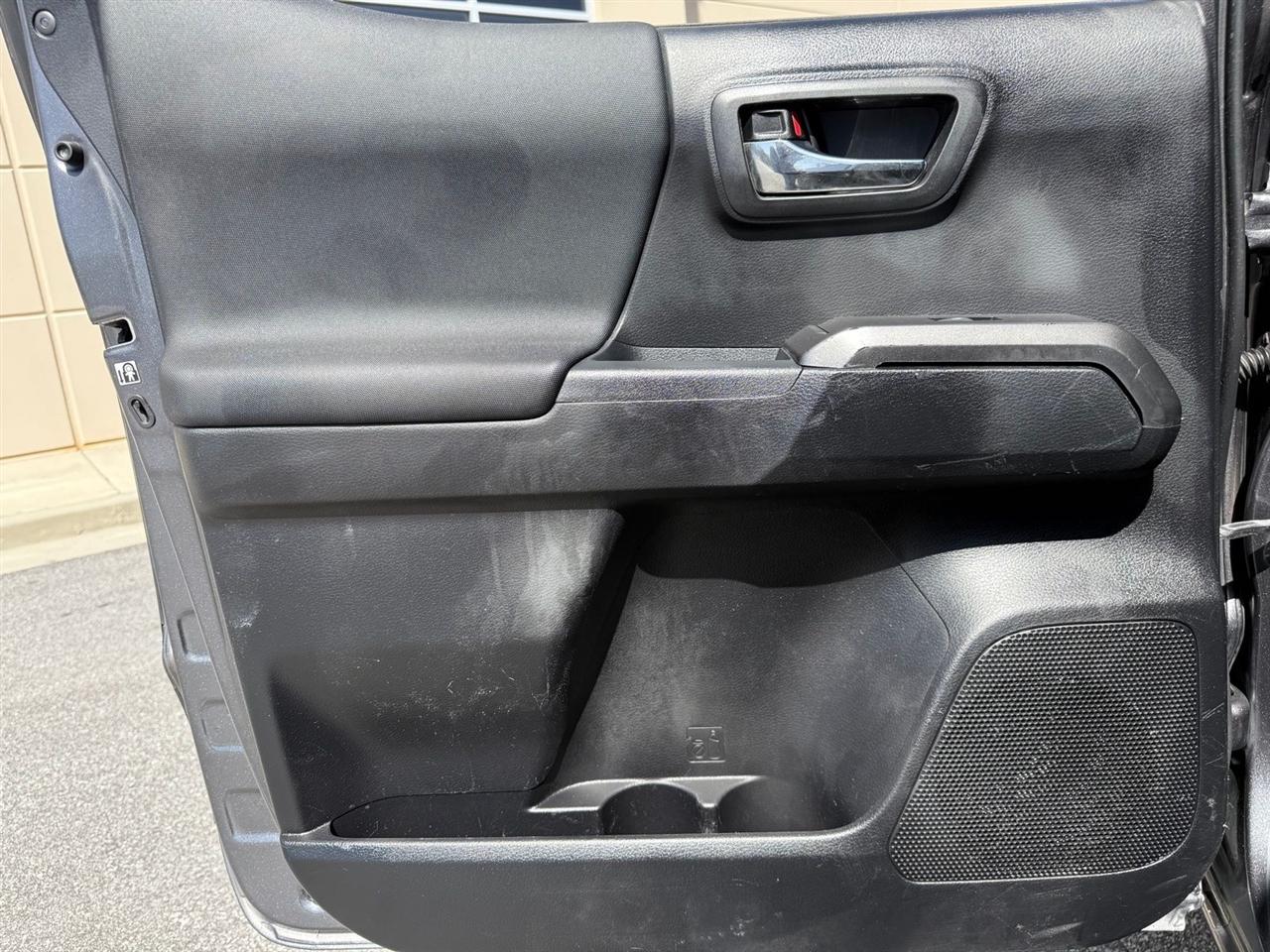 Toyota Tacoma 4WD  2019