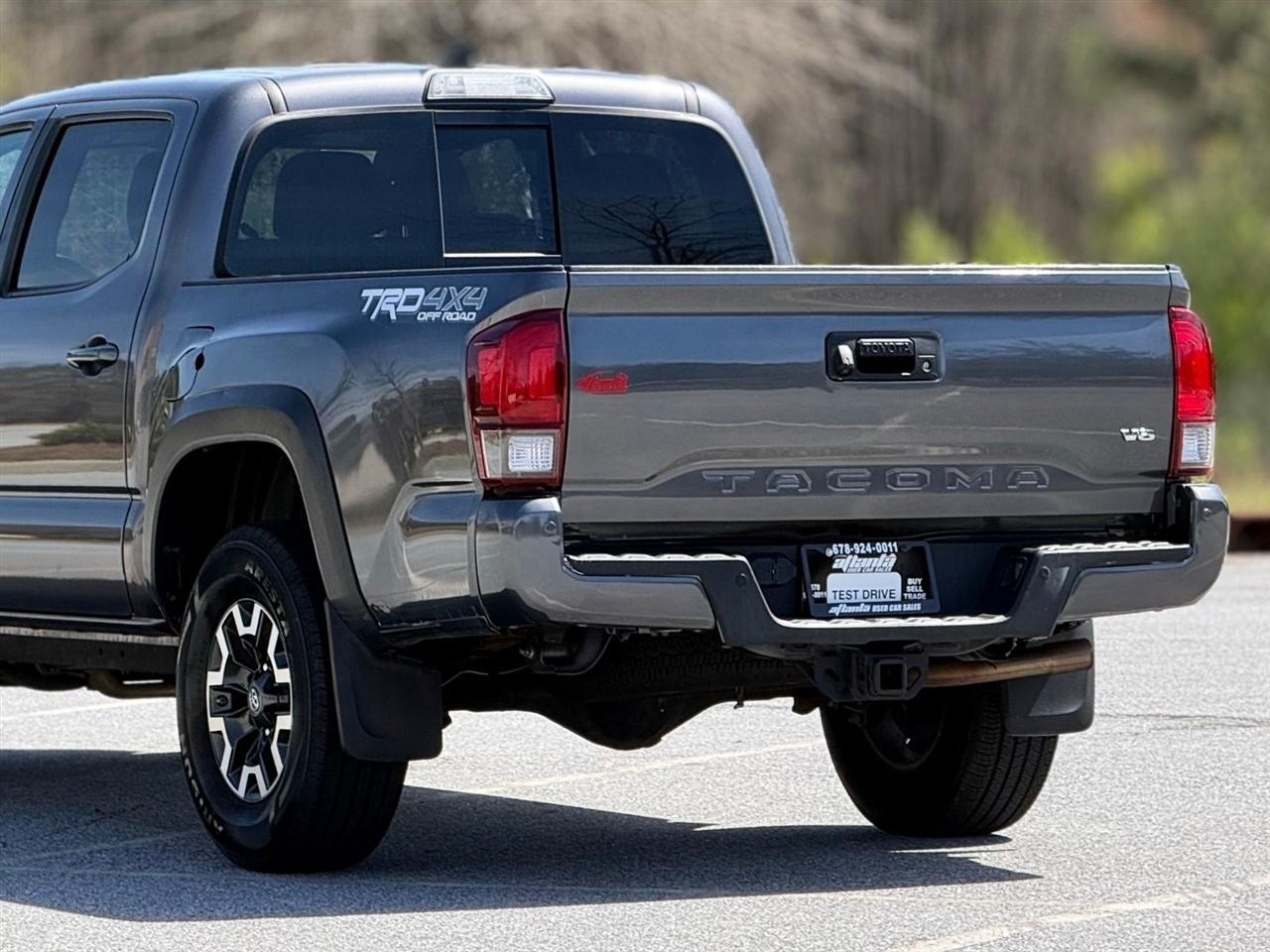 Toyota Tacoma 4WD  2019