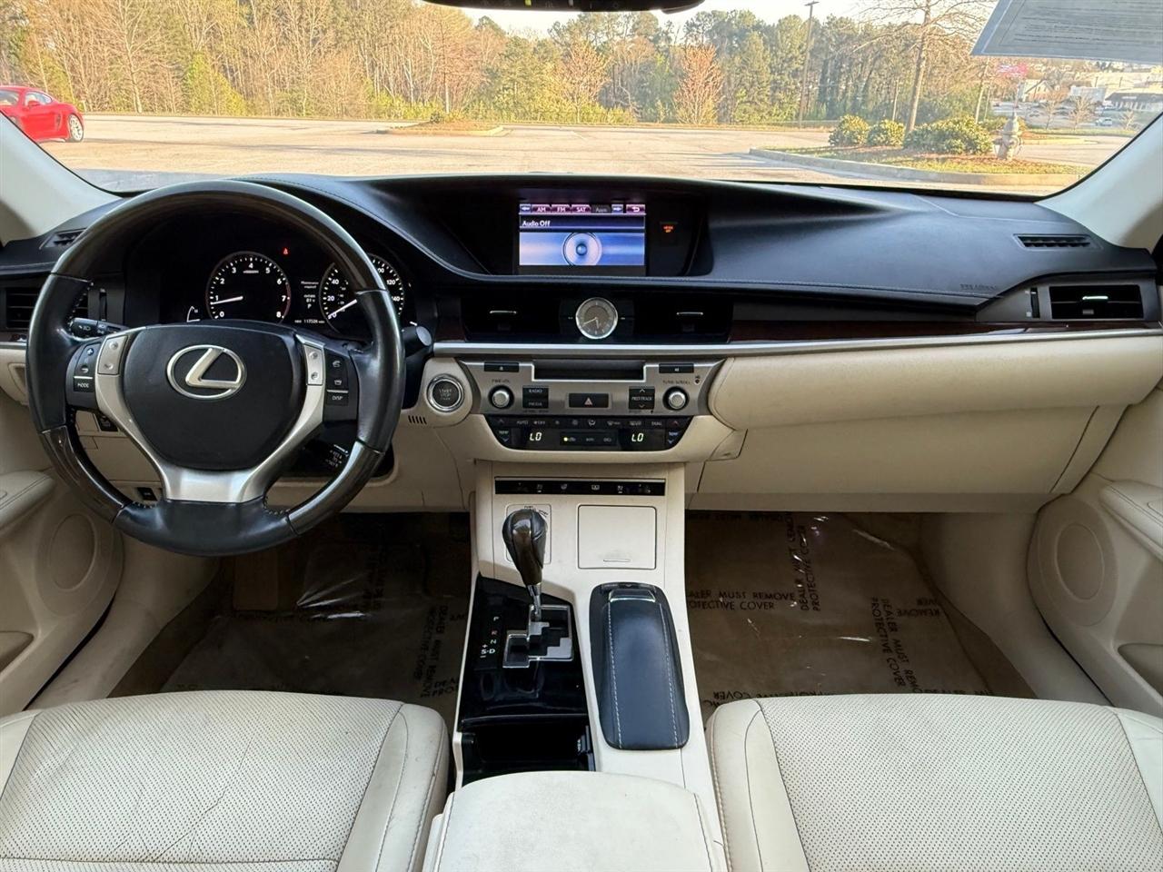 Lexus ES 350  2013