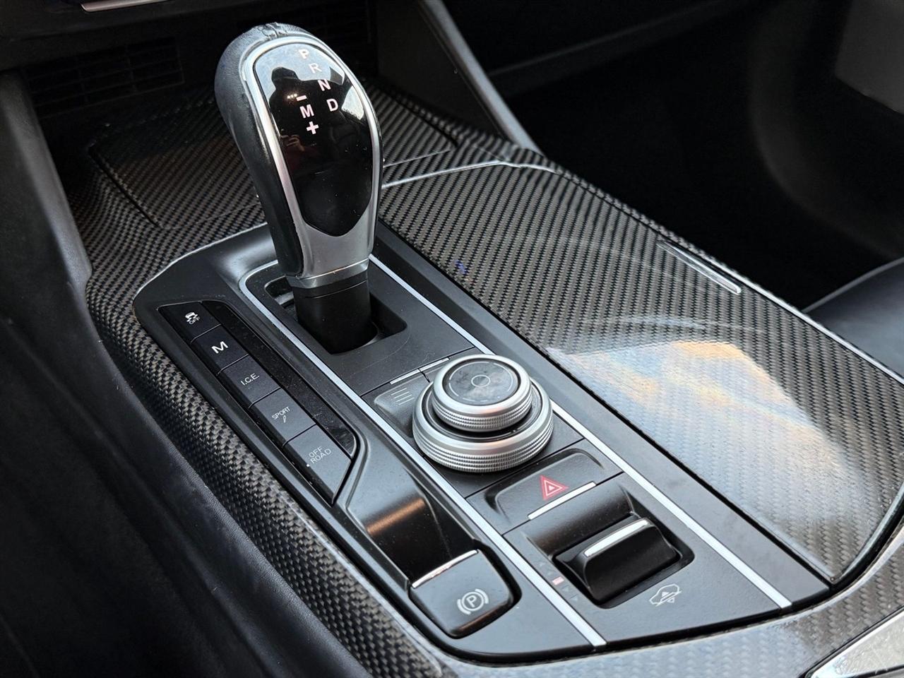 Maserati Levante  2018