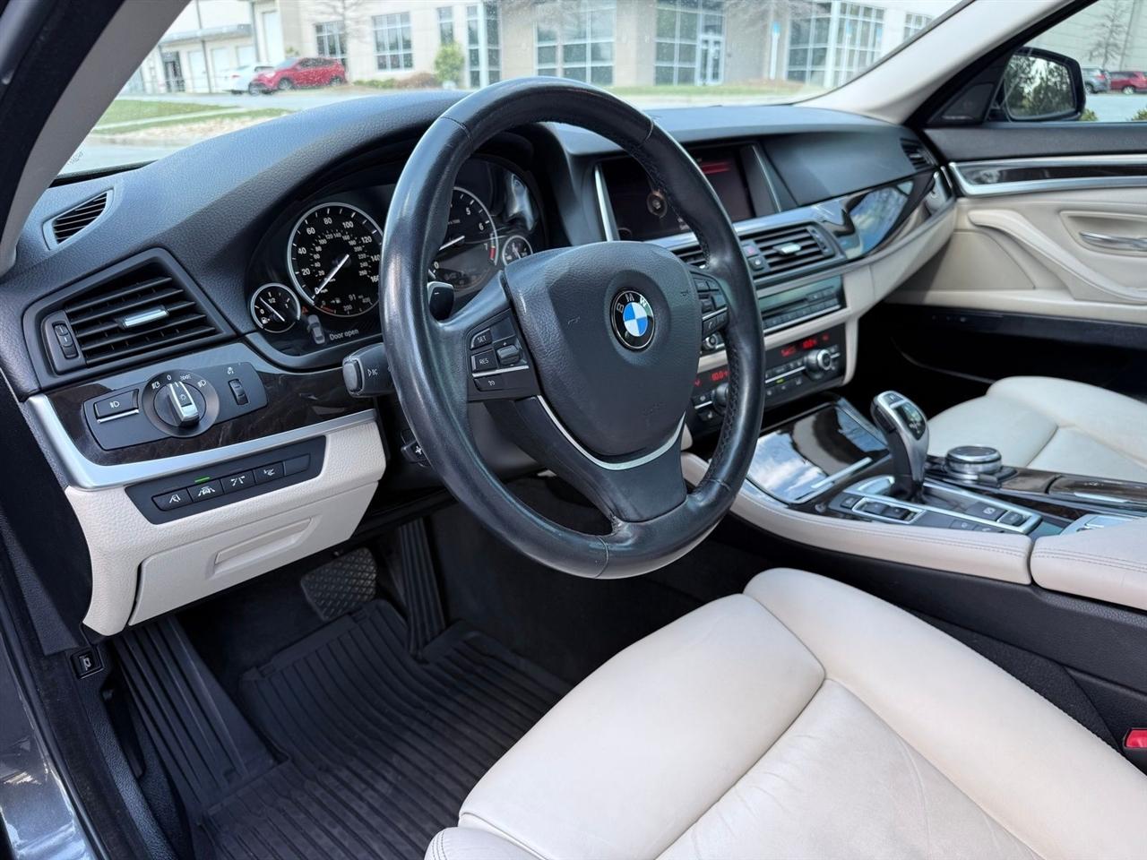 BMW 5 Series  2016