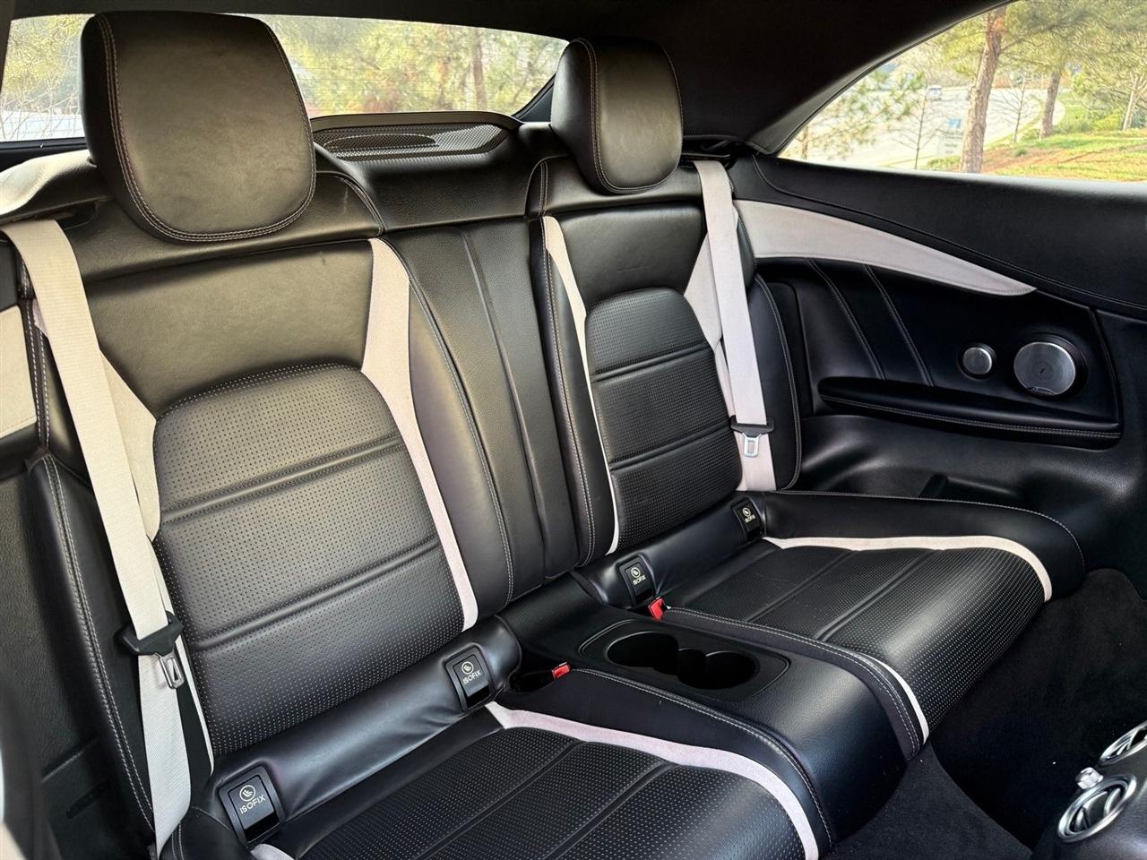 Mercedes-Benz C-Class  2017