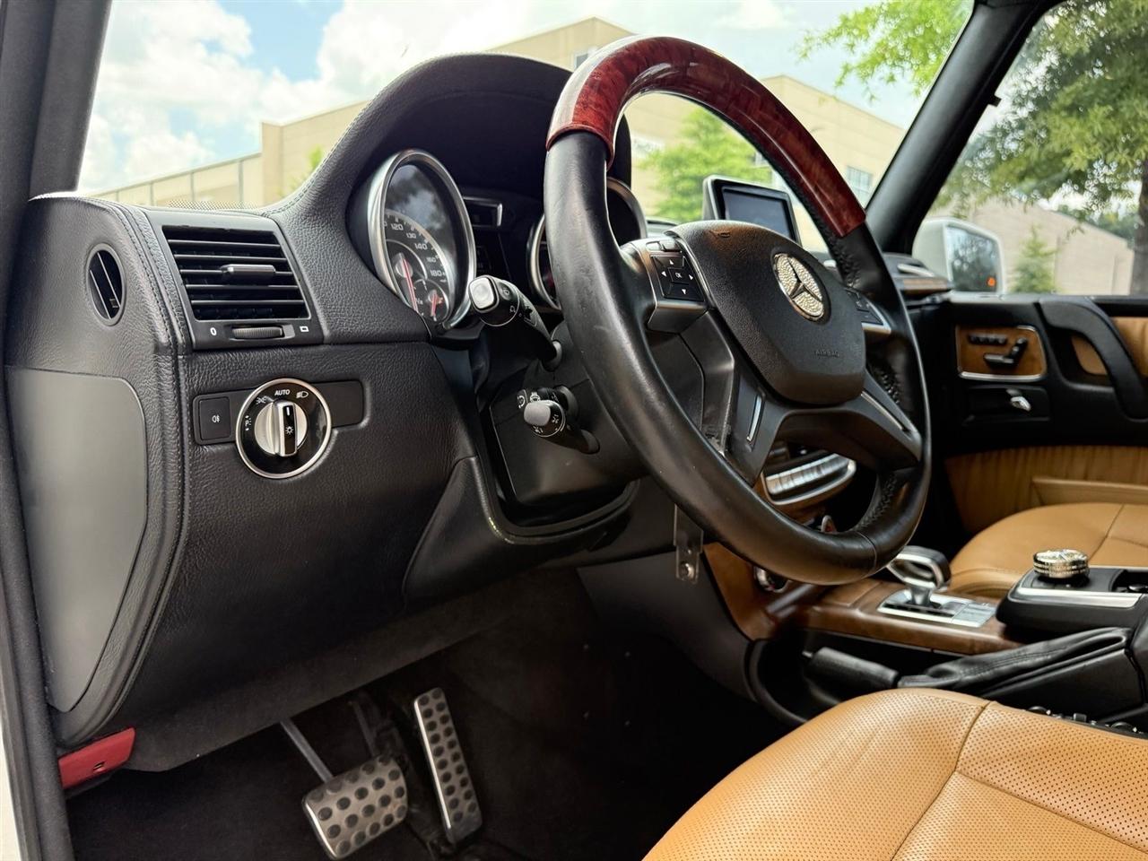 Mercedes-Benz G-Class  2015