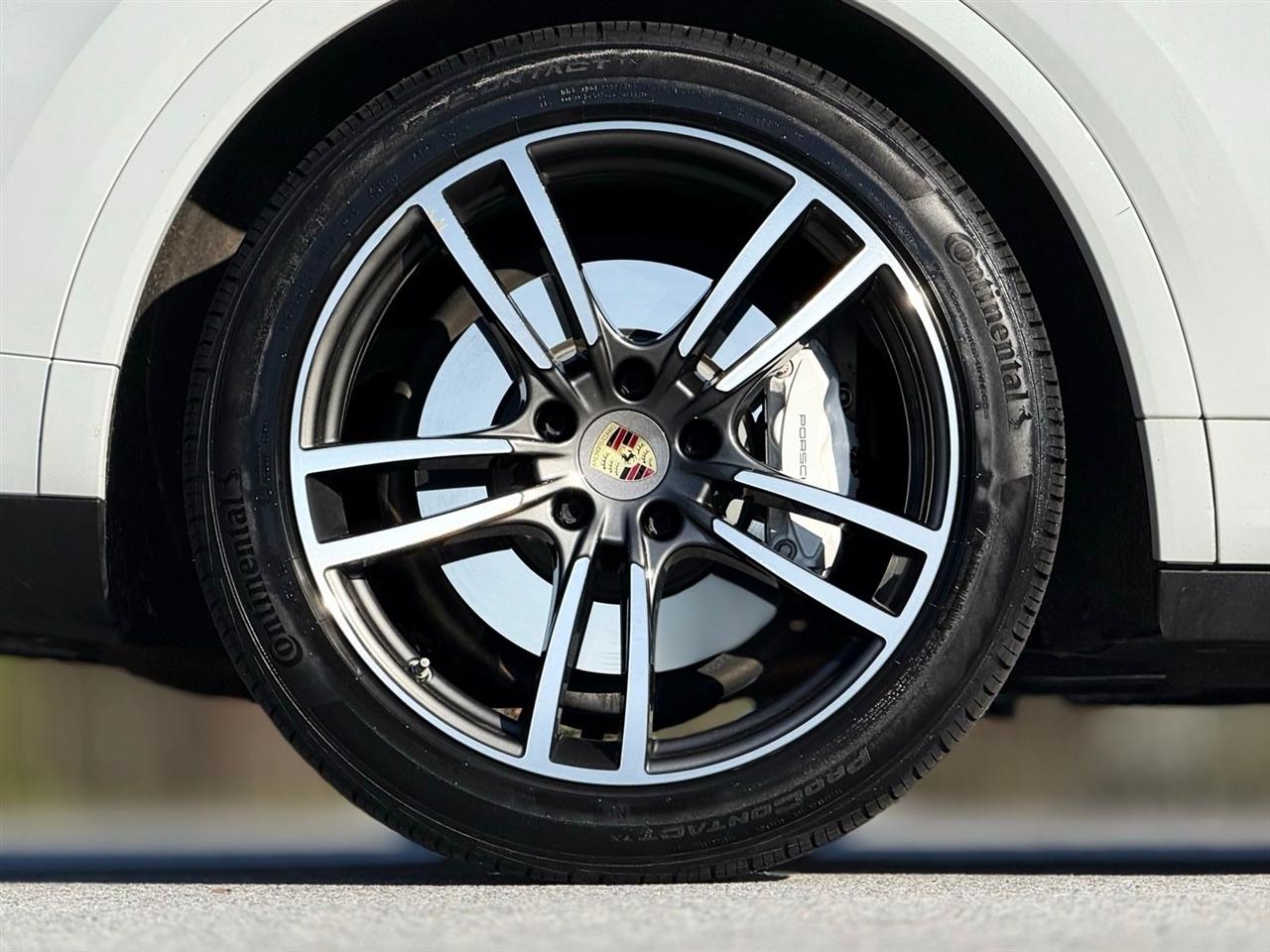 Porsche Cayenne  2019