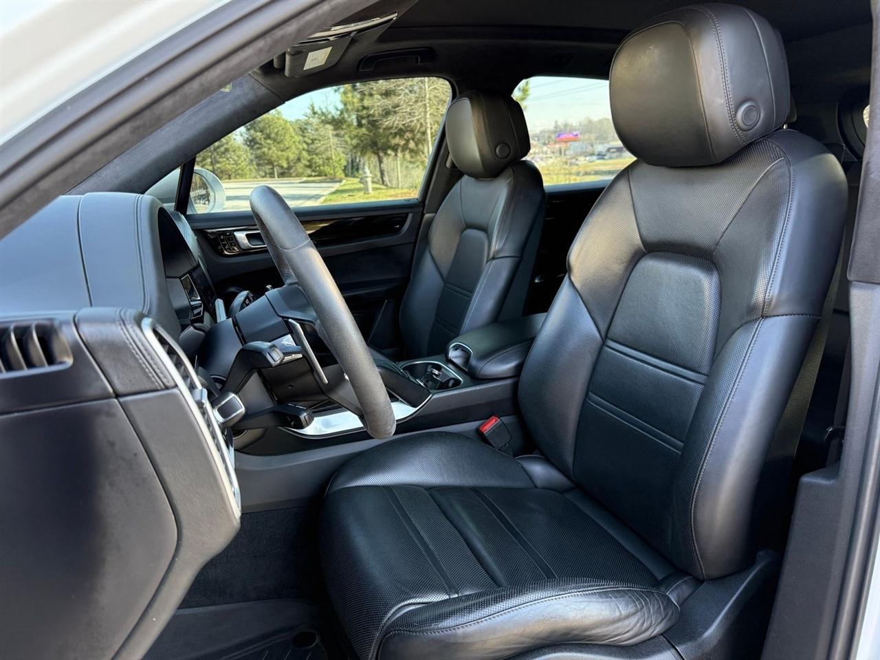 Porsche Cayenne  2019