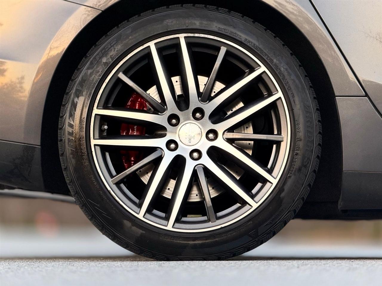 Maserati Ghibli  2014