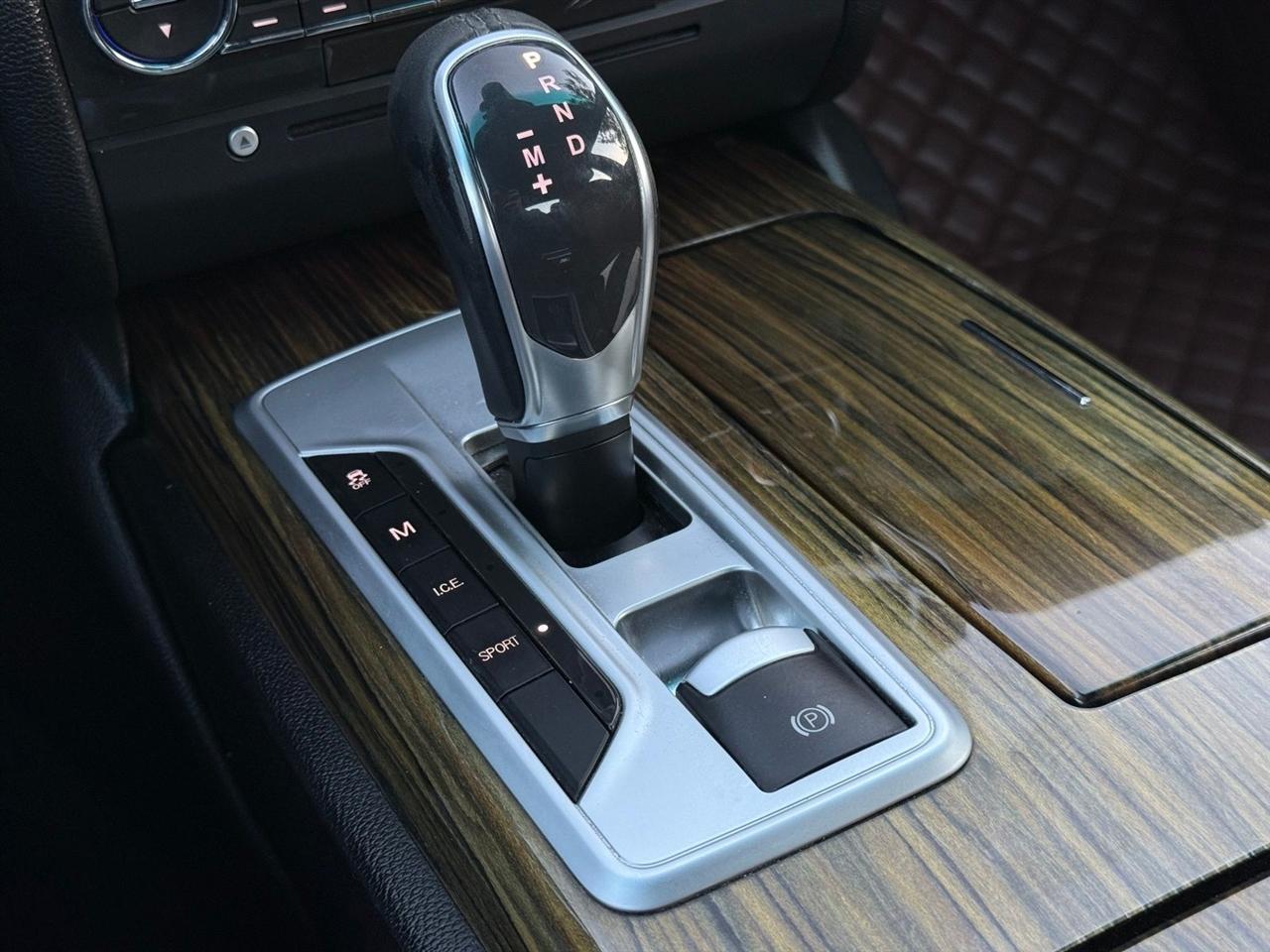 Maserati Ghibli  2014