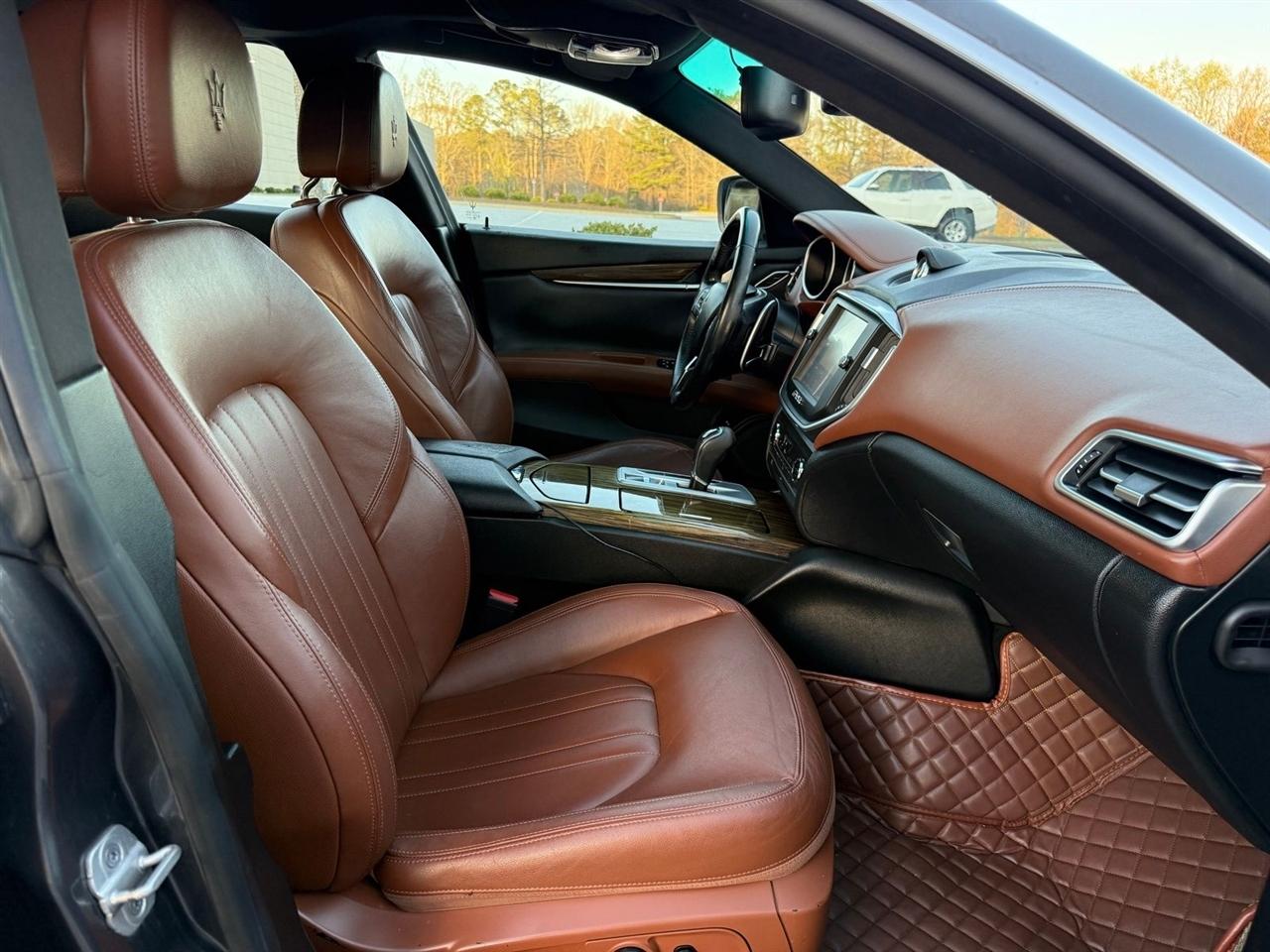 Maserati Ghibli  2014