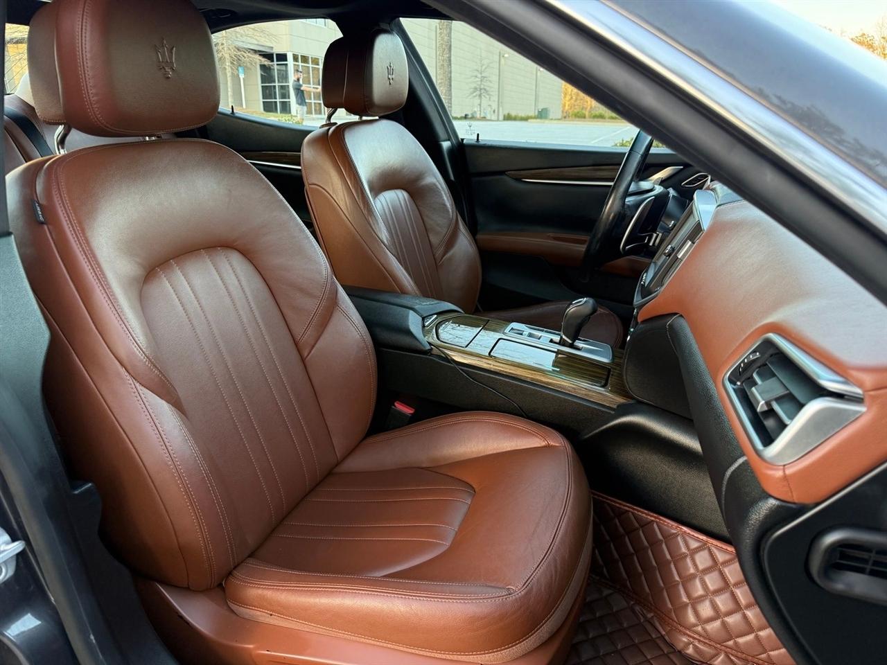 Maserati Ghibli  2014