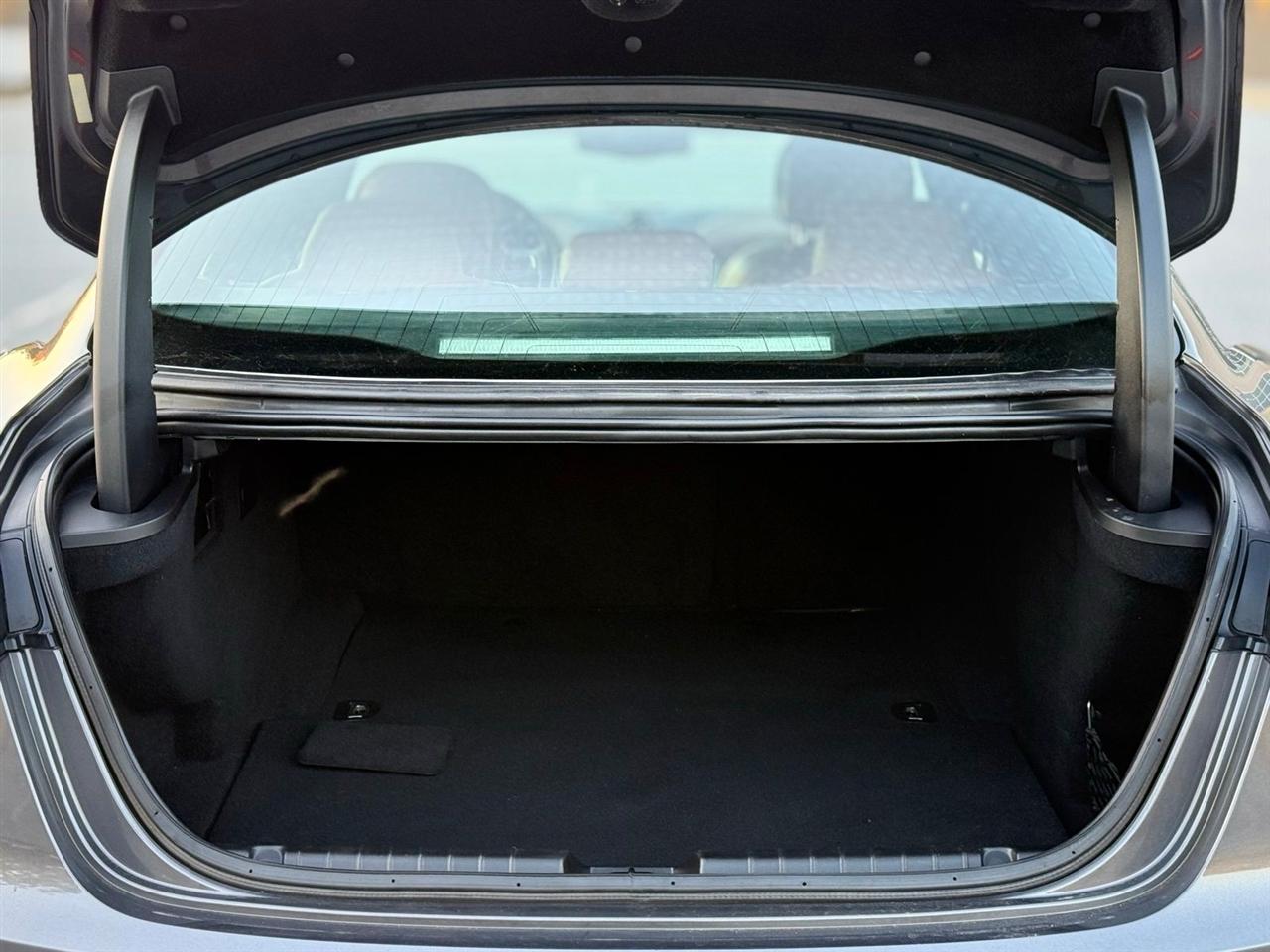 Maserati Ghibli  2014