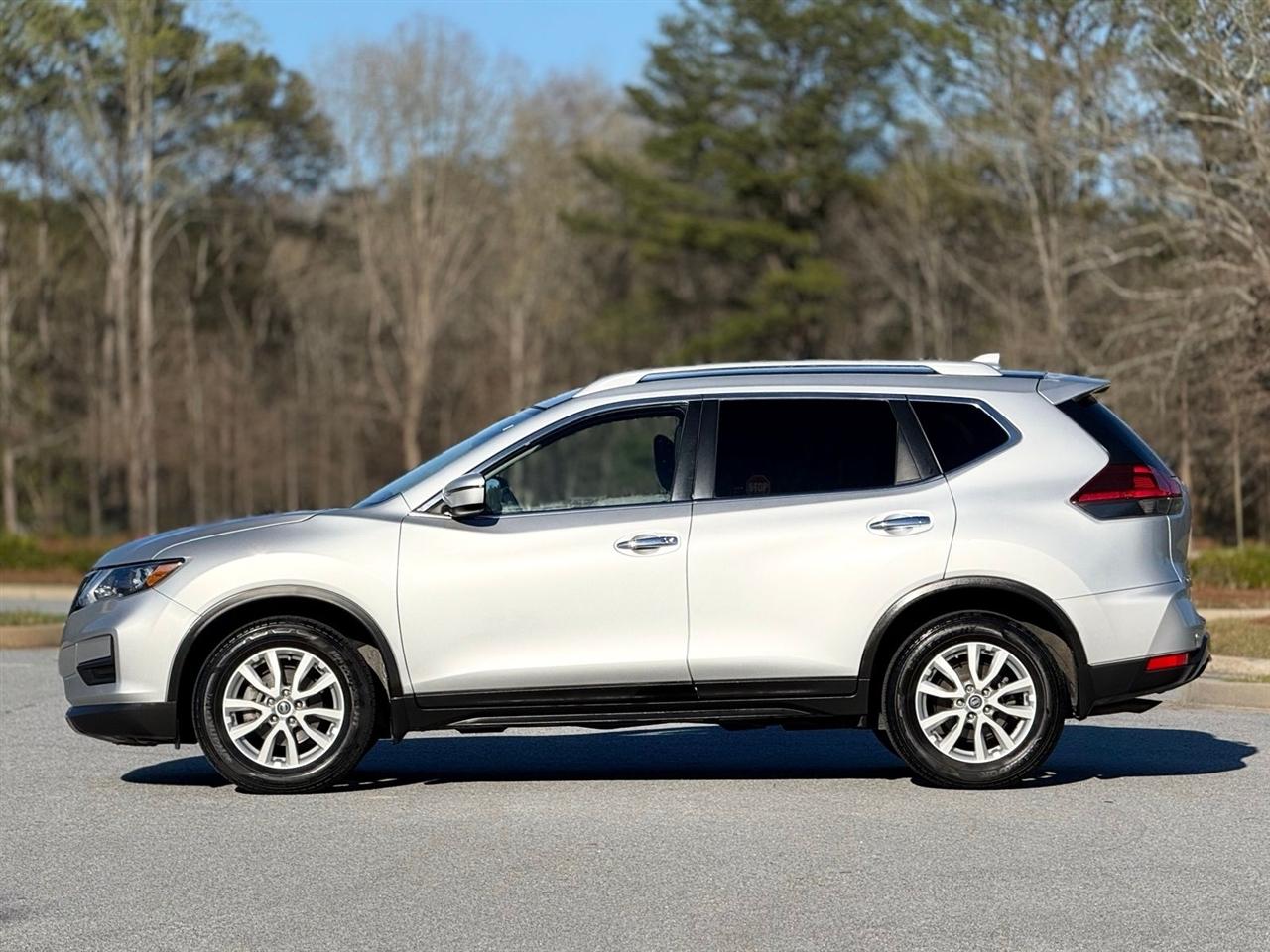 Nissan Rogue  2020