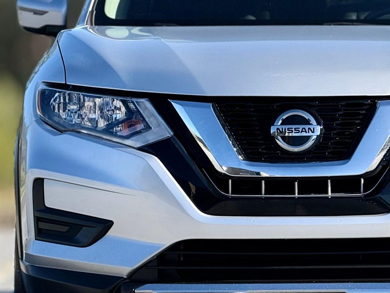 Nissan Rogue  2020