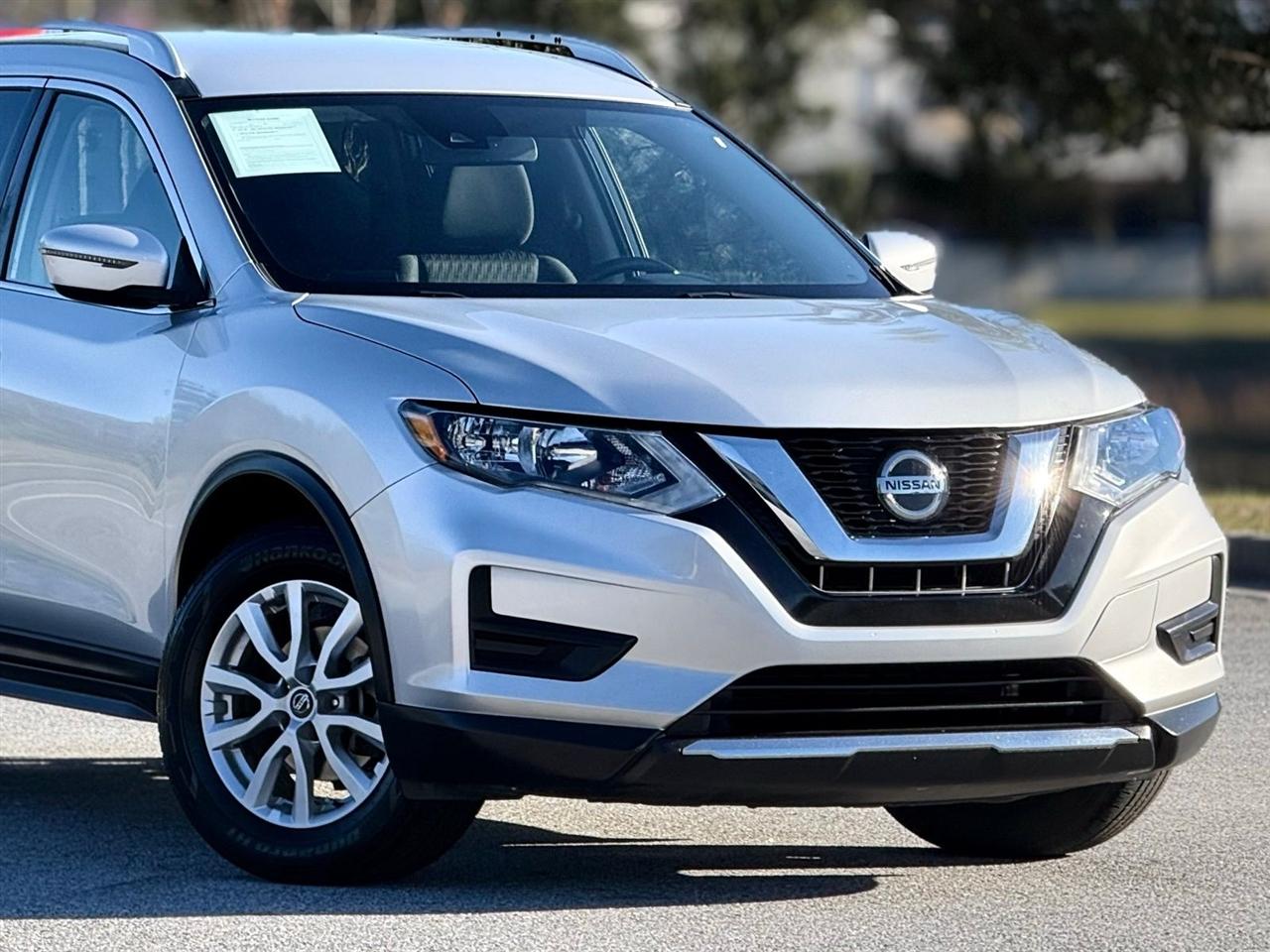 Nissan Rogue  2020