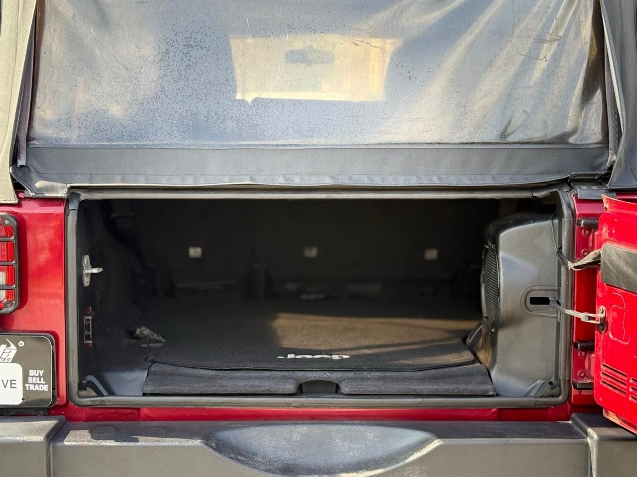 Jeep Wrangler Unlimited  2012