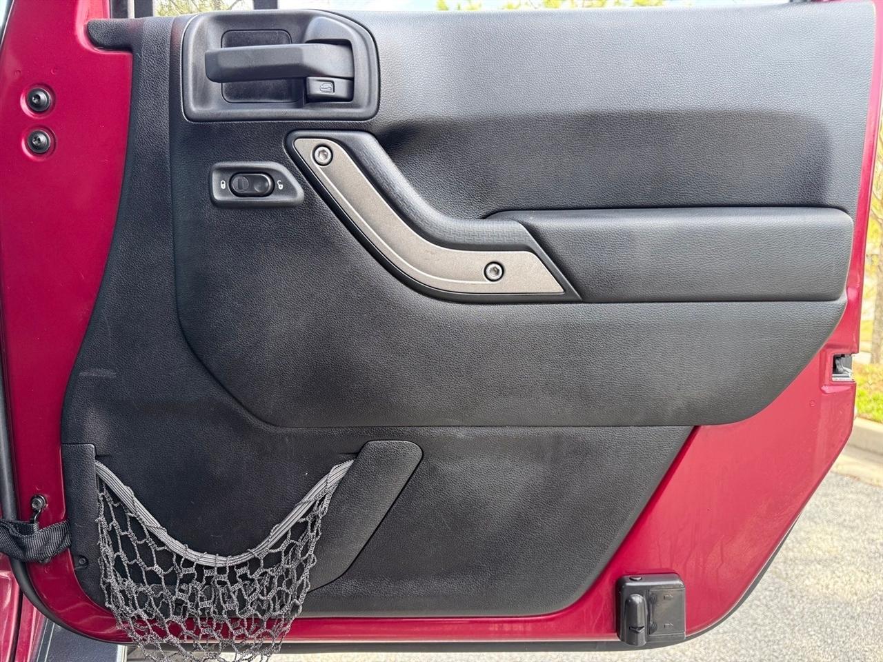 Jeep Wrangler Unlimited  2012