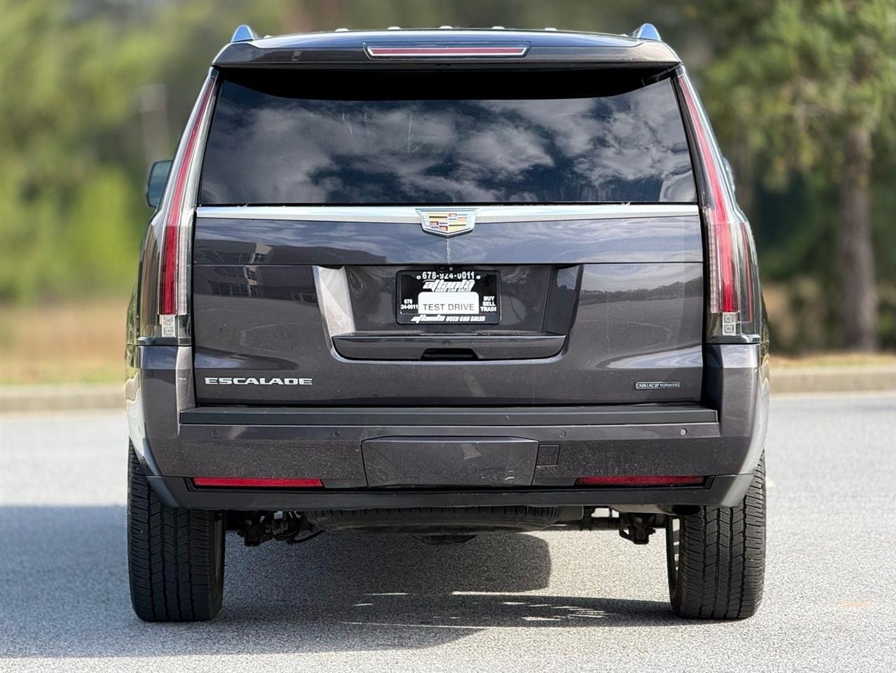 Cadillac Escalade  2018