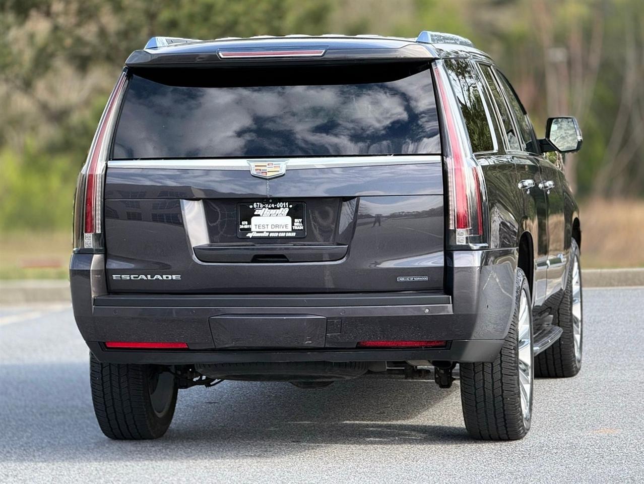Cadillac Escalade  2018
