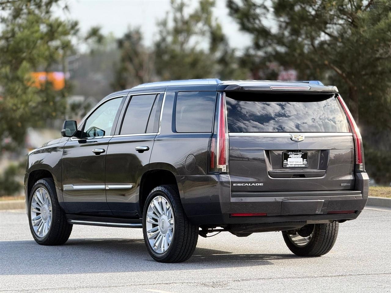 Cadillac Escalade  2018