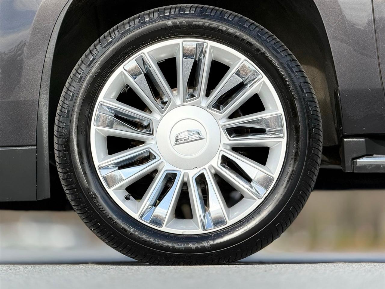 Cadillac Escalade  2018