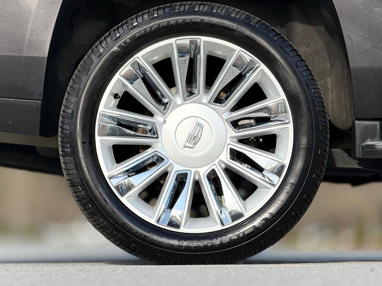 Cadillac Escalade  2018