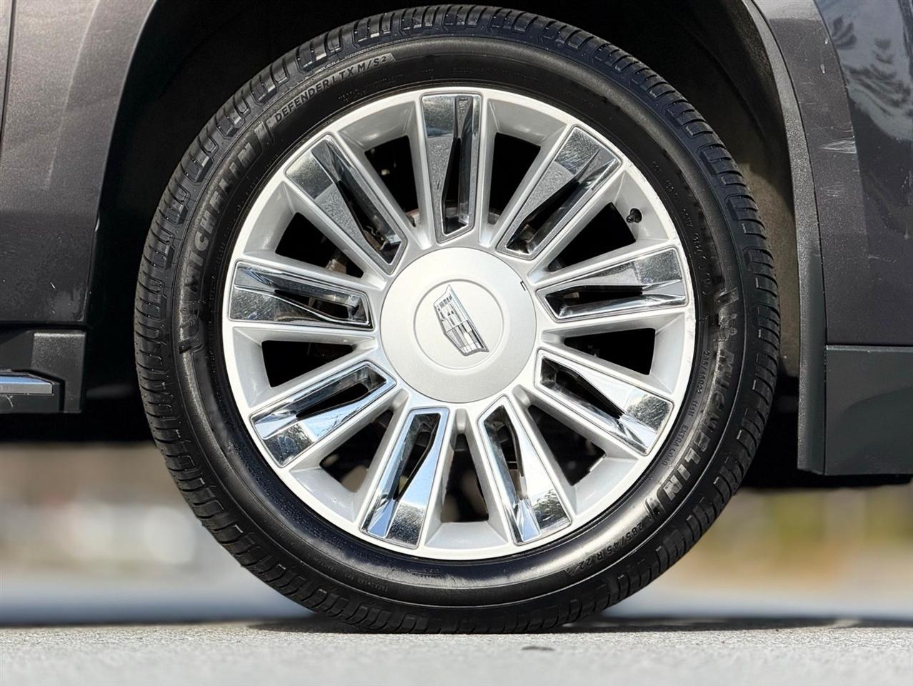 Cadillac Escalade  2018