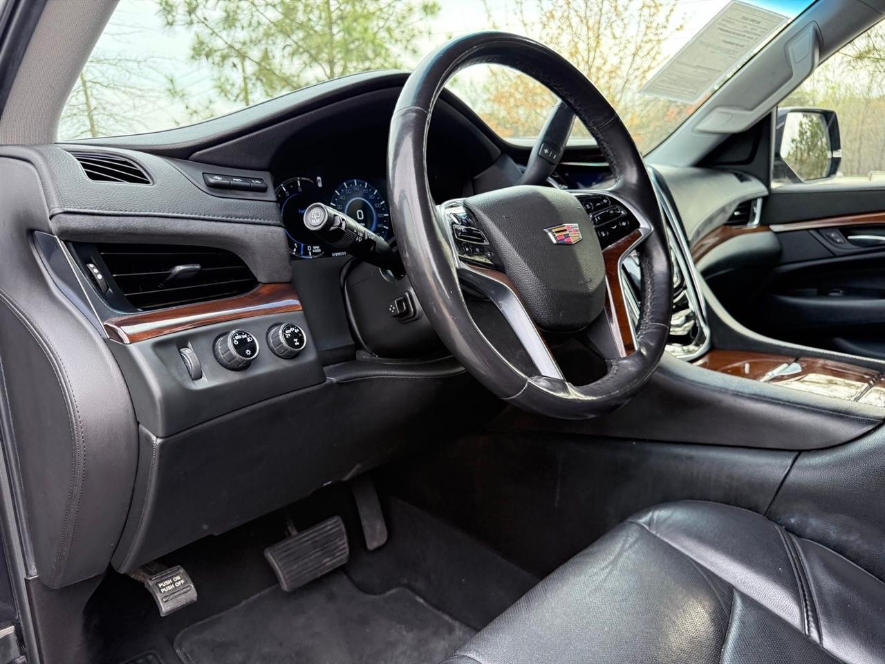 Cadillac Escalade  2018